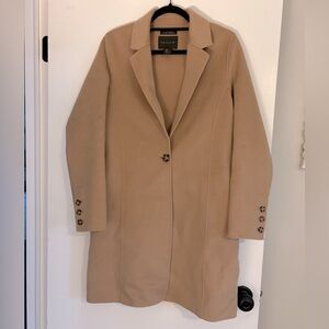 Tahari luxe cashmere coat size M